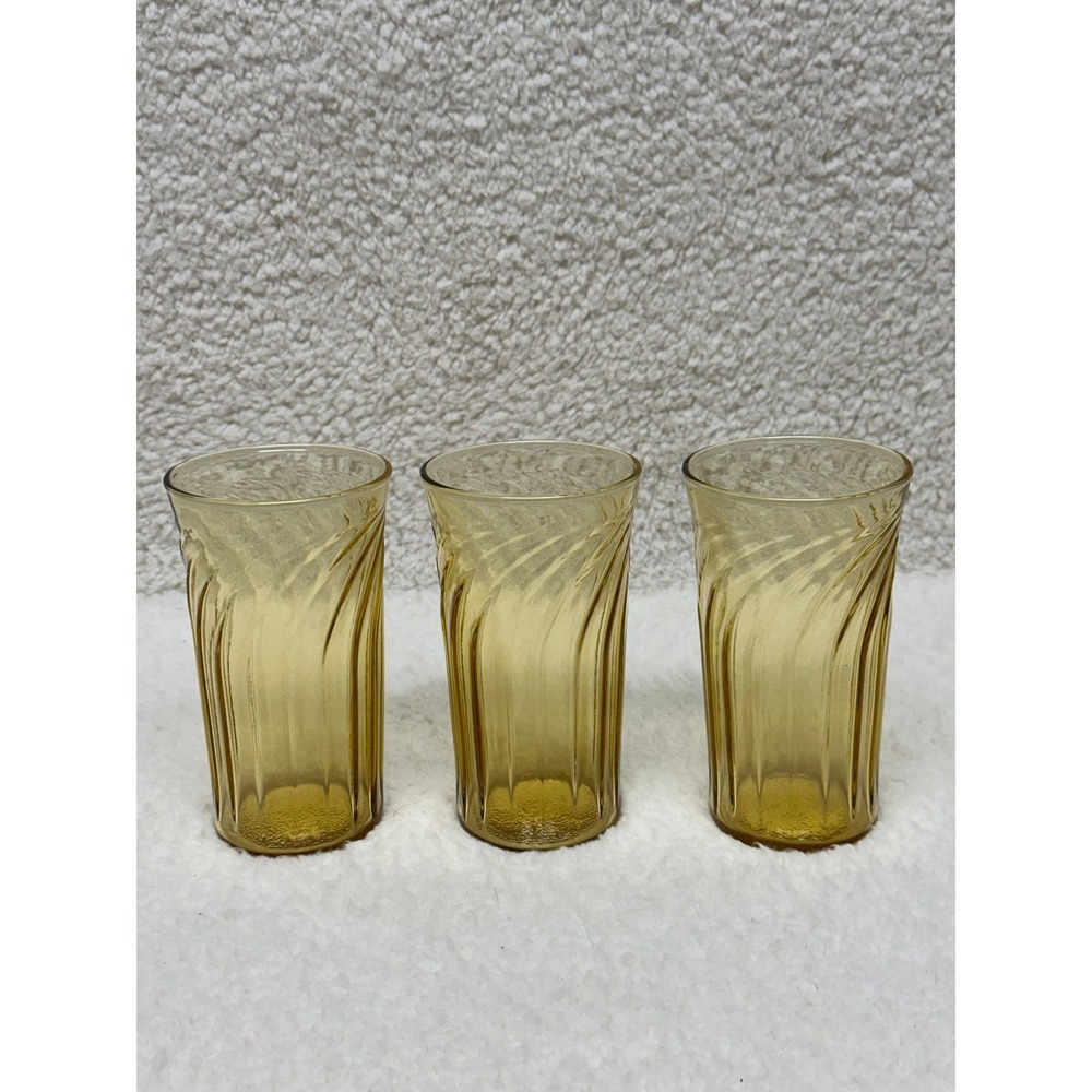VTG Unbranded Amber Glass Tumbler Set of 3 Yellow‎ Swirl Optic Textured Base